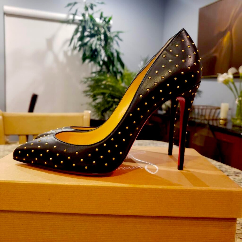NEW Christian Louboutin Pigalle Follies Plume